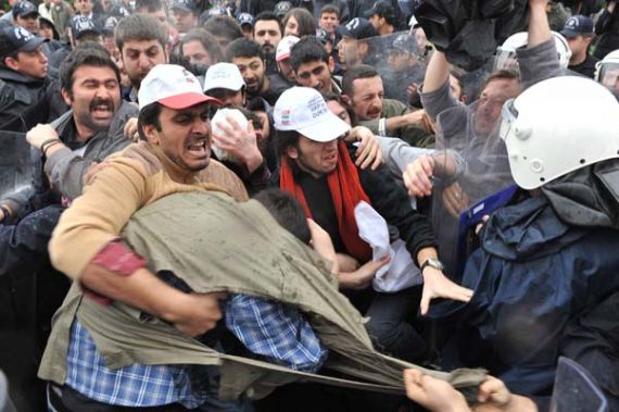 İşçi Partisinin İnanılmaz Eylemi