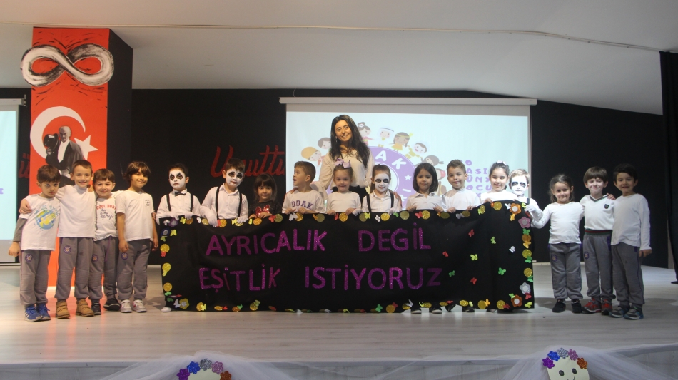 Odak öğrencileri Çocuk Hakları Gününü kutladı