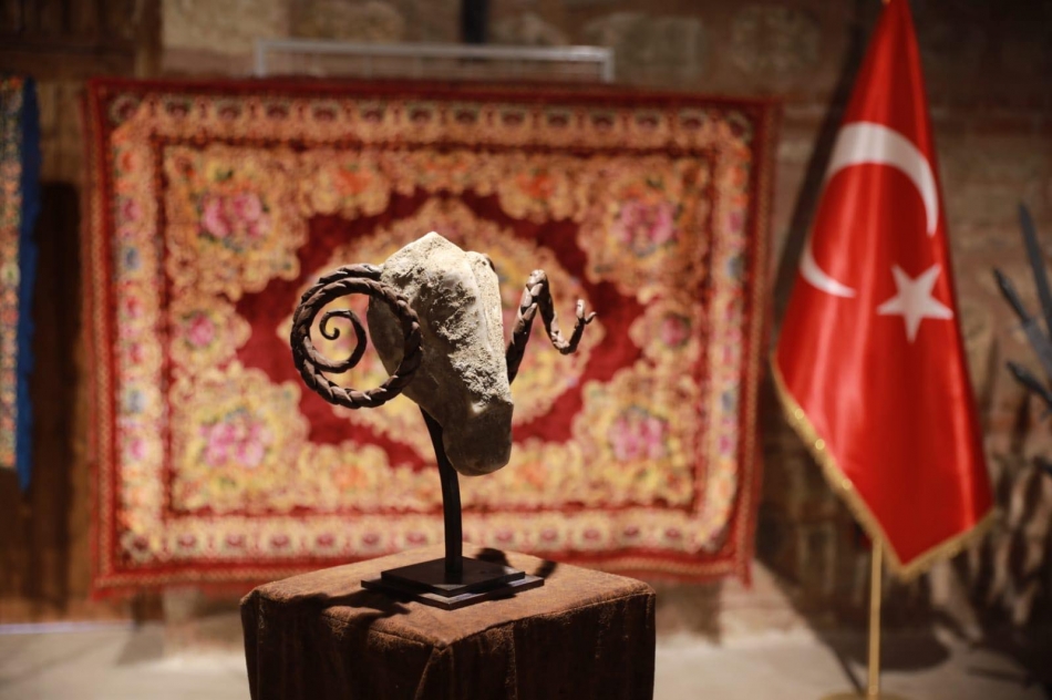 'Temirci' koleksiyonu Silivri'de sergilendi