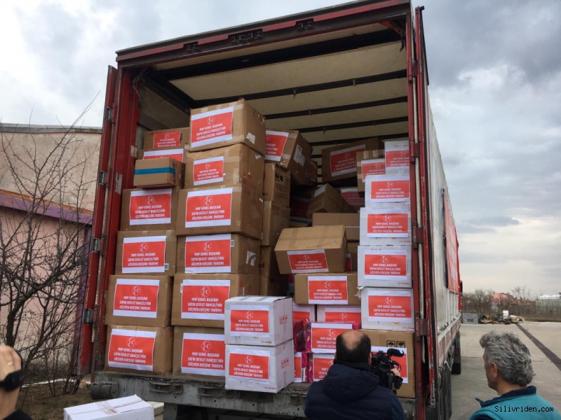 Yılmaz, mültecilerin olduğu sınır bölgesinde!