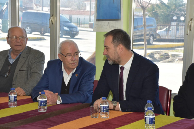Muhtar Ece: “Bunca yıllık muhtarım böyle hizmet görmedim”