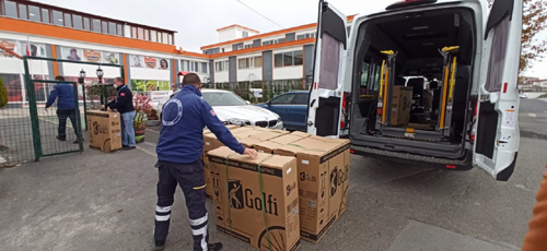 Çizgi Koleji, 30 adet tekerlekli sandalye bağışladı