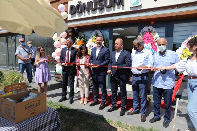 Dönüşüm Danışmanlık Merkezi ve Çocuk Atölyeleri açıldı
