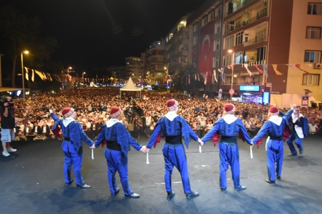 Vatandaş sahile akın etti