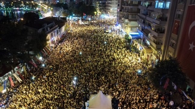 Vatandaş sahile akın etti
