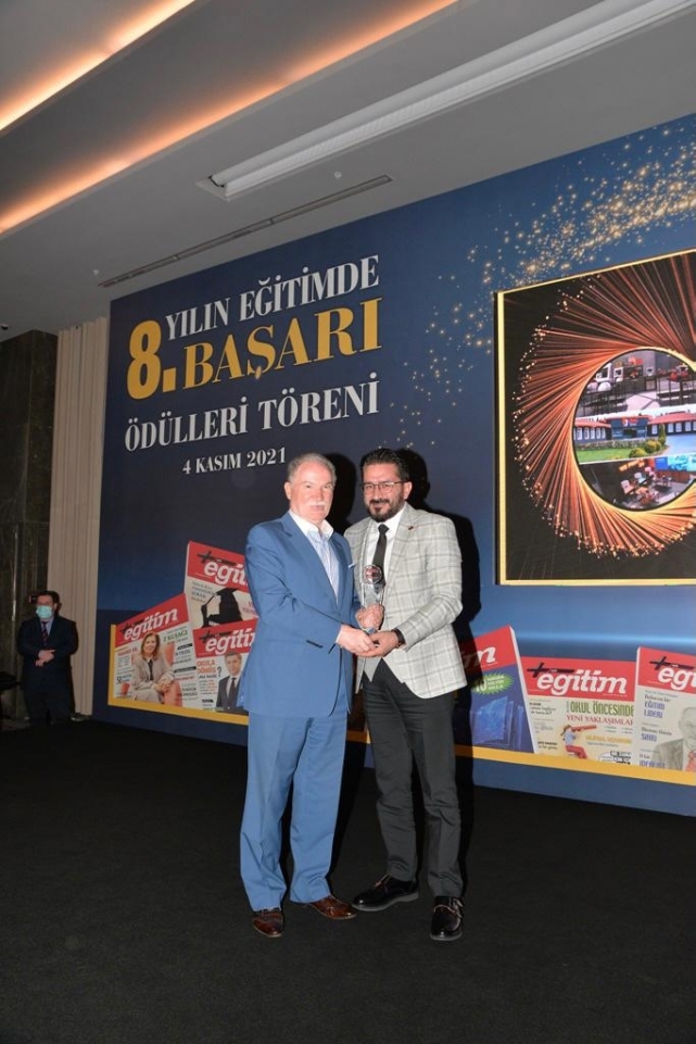 Başarı tesadüf değildir...