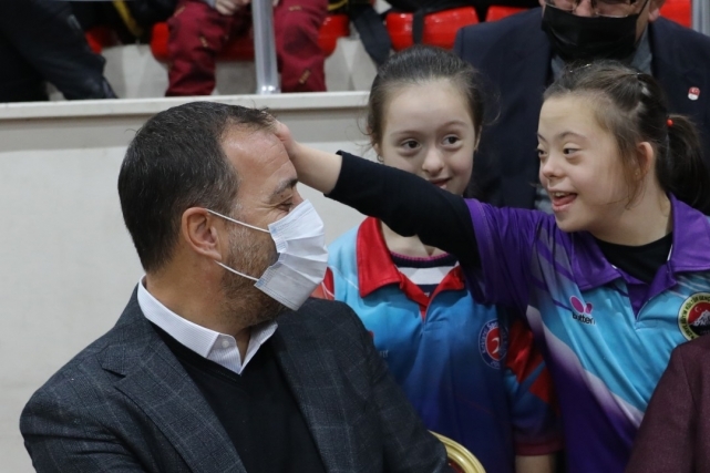 Özel çocuklara müjdeyi verdi