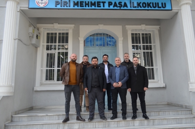 Öğrencilere ingilizce seti SESDEP'ten