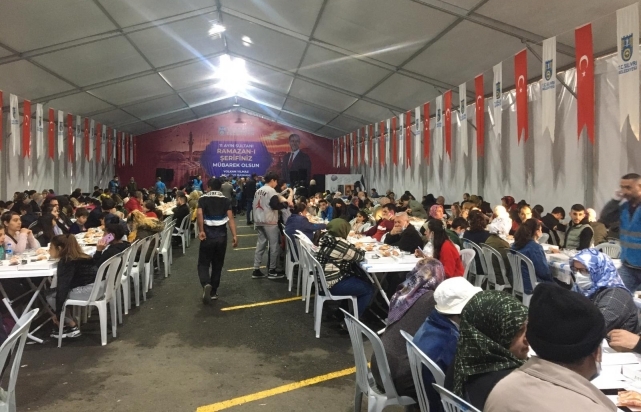 2 Bin kişilik iftar...