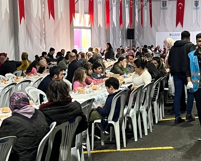 2 Bin kişilik iftar...