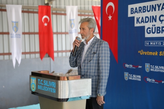 Kadın çiftçilere gübre dağıtıldı