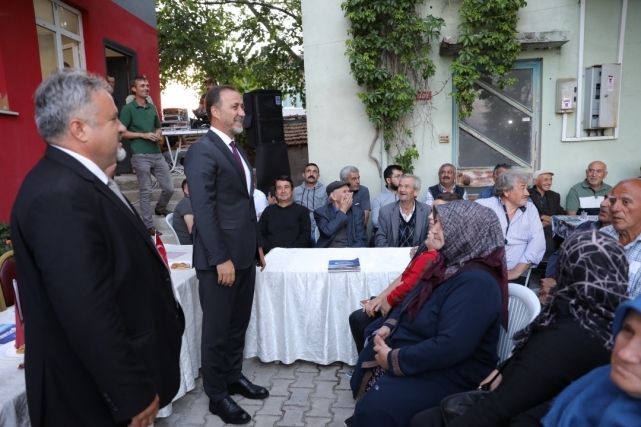 Başkan Yılmaz, "Sizin dertlerinizle dertleniyorum"