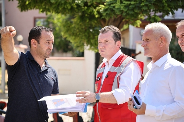 Balcıoğlu sahaya inerek projeleri gezdi