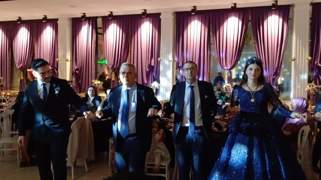 Karasansar ve Çom aileleri bu mutlu günde bir aradaydı