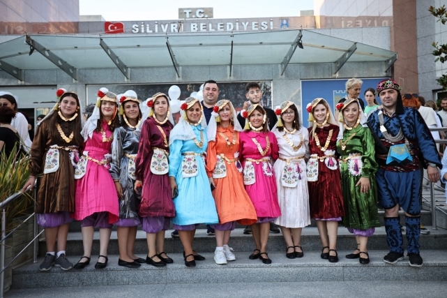 Sanatla bütünleşen bir yolculuk: Ahenk