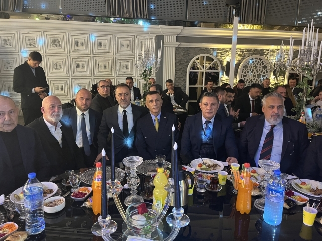 MUHTEŞEM DÜĞÜN! Fatih Aydın ve Serap Bildi Dünyaevine Girdi