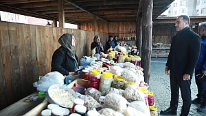 Köy Pazarı yeni yerinde hizmete başladı 