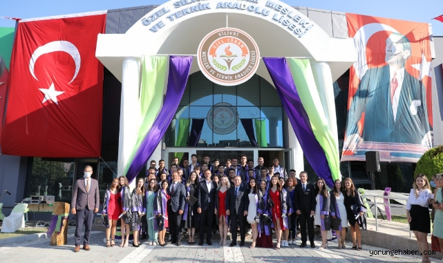 TÜRAM ilk mezunlarını verdi
