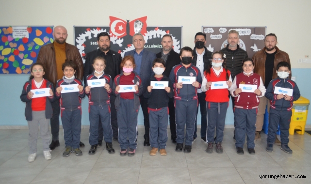 Öğrencilere ingilizce seti SESDEP'ten