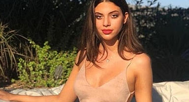 Derin Talu bikinisiyle göz doldurdu