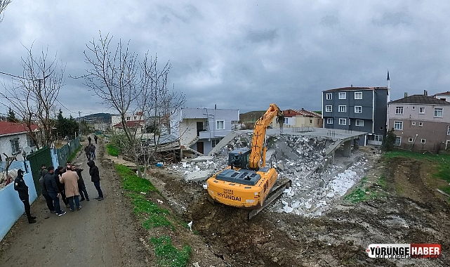 24 kaçak yapı daha belediye ekipleri tarafından yıkıldı