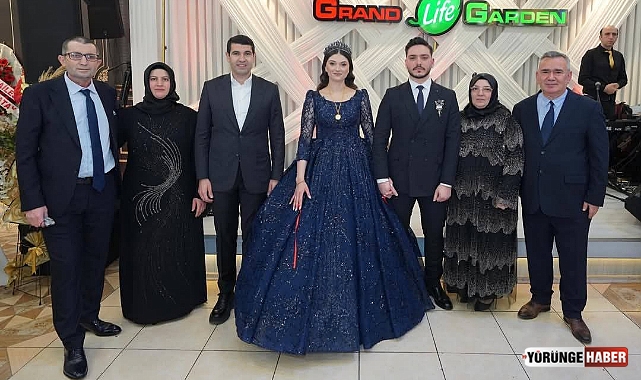 Karasansar ve Çom aileleri bu mutlu günde bir aradaydı