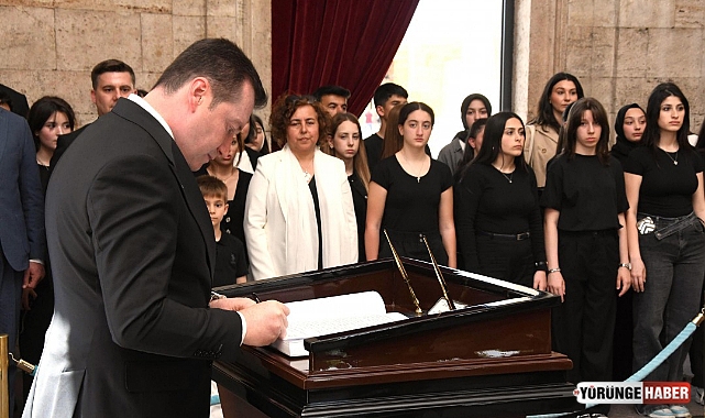 Başkan Balcıoğlu Anıtkabir'i ziyaret etti