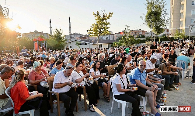 Silivri’de Aşure Lokması birlik ve kardeşlik için paylaşıldı