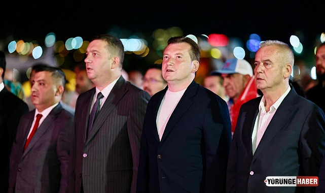Silivri'de demokrasi nöbeti tutuldu