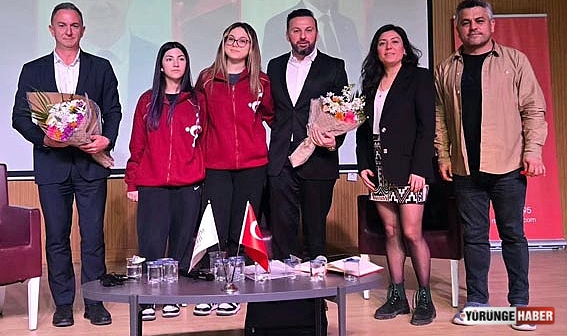 “Geleceğin İş Dünyasında Yeni Nesil Yetkinlikler ve Yapay Zekâ” Paneli